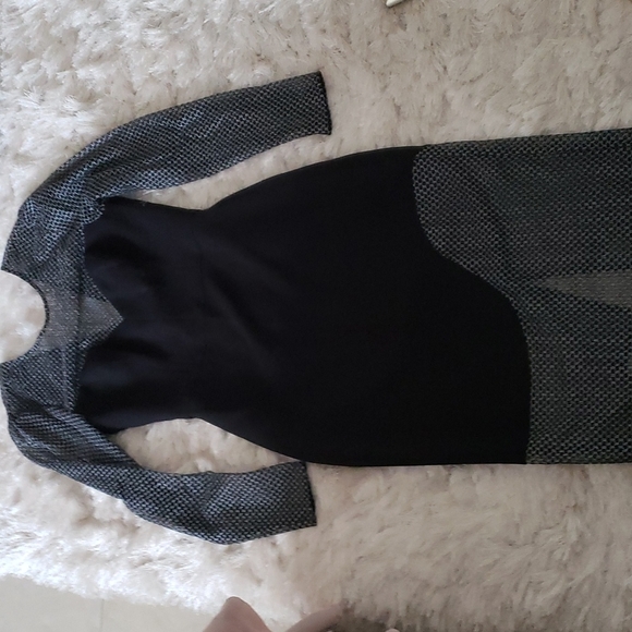 BCBG Maxazaria mesh dress size 4-6 - Picture 3 of 10